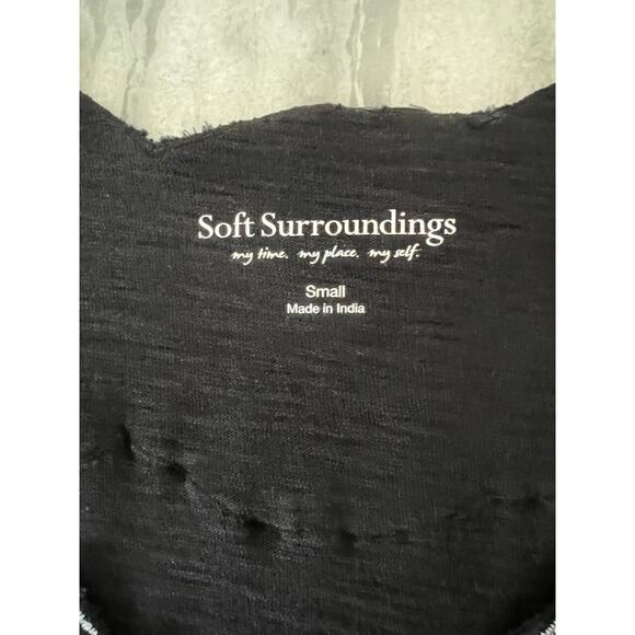 Soft Surroundings Black & White Knit Tunic Top Size Small Casual Classic - Picture 4 of 8